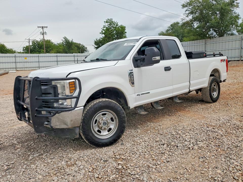 2018 FORD F350 — VIN 1FT8X3BT5JEC12484