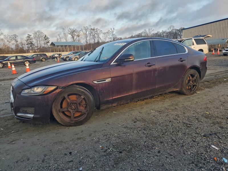 2017 JAGUAR XF PRESTIG — VIN SAJBK4BV9HCY43063