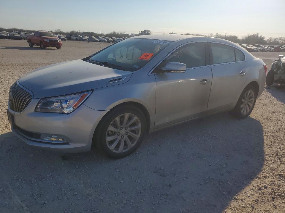 2016 BUICK LACROSSE — VIN 1G4GB5G35GF111426