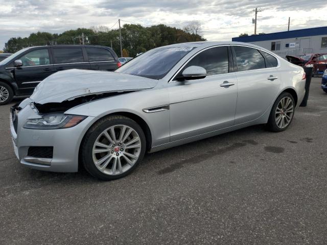 2018 JAGUAR XF PRESTIGE — VIN SAJBK4FX5JCY64669