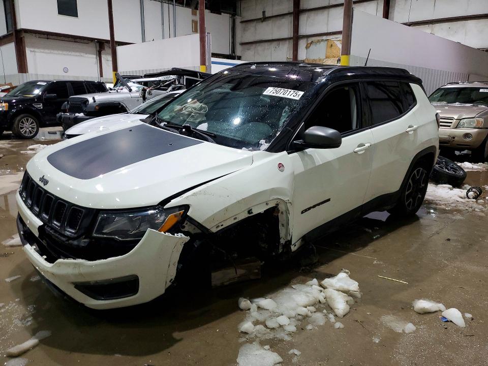 2019 JEEP COMPASS — VIN 3C4NJDDB3KT622491