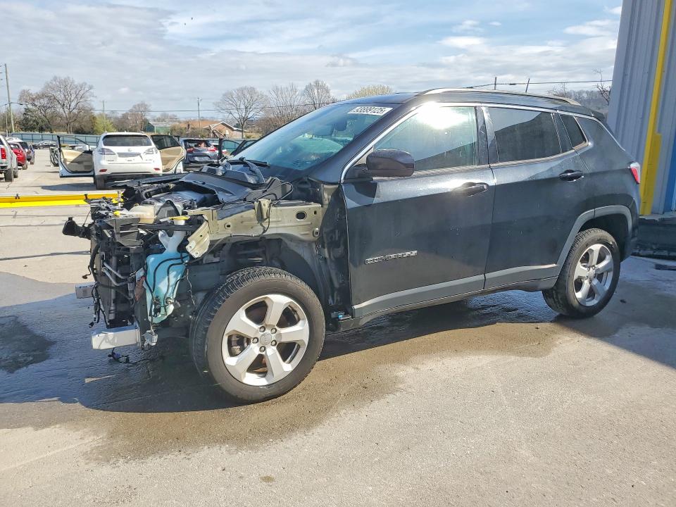 2018 JEEP COMPASS — VIN 3C4NJDBB2JT398664