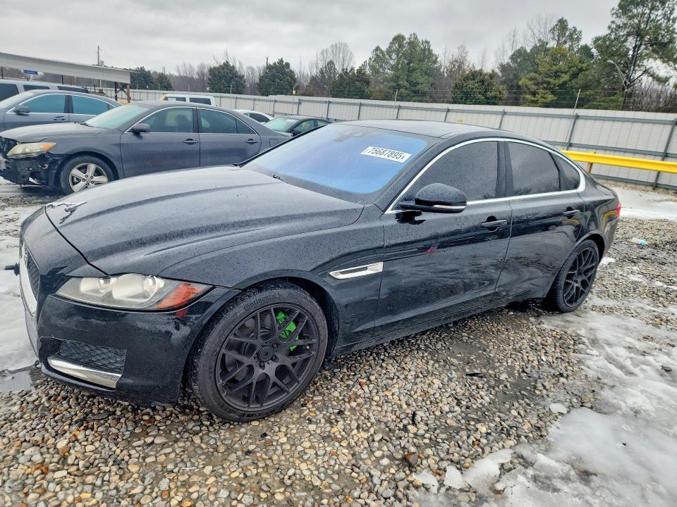 2016 JAGUAR XF PRESTIG — VIN SAJBK4BV1GCY15479