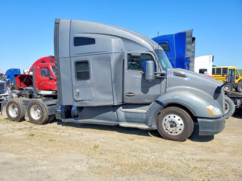 2021 KENWORTH CONSTRUCTION — VIN 1XKYDP9X3MJ429797