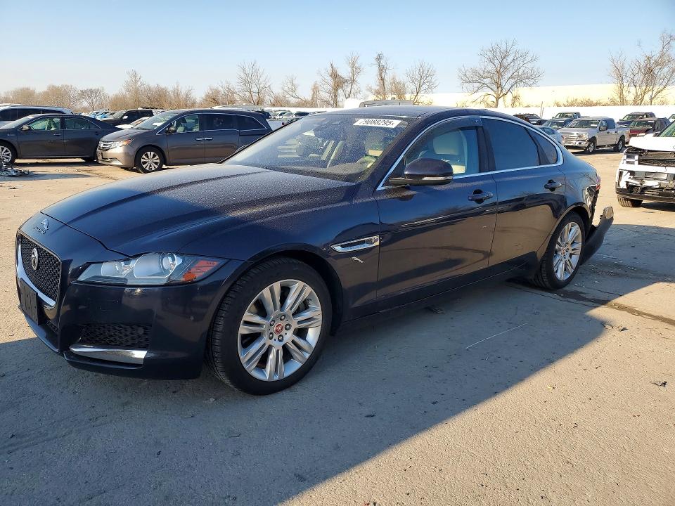 2018 JAGUAR XF — VIN SAJBJ4EV7JCY58083