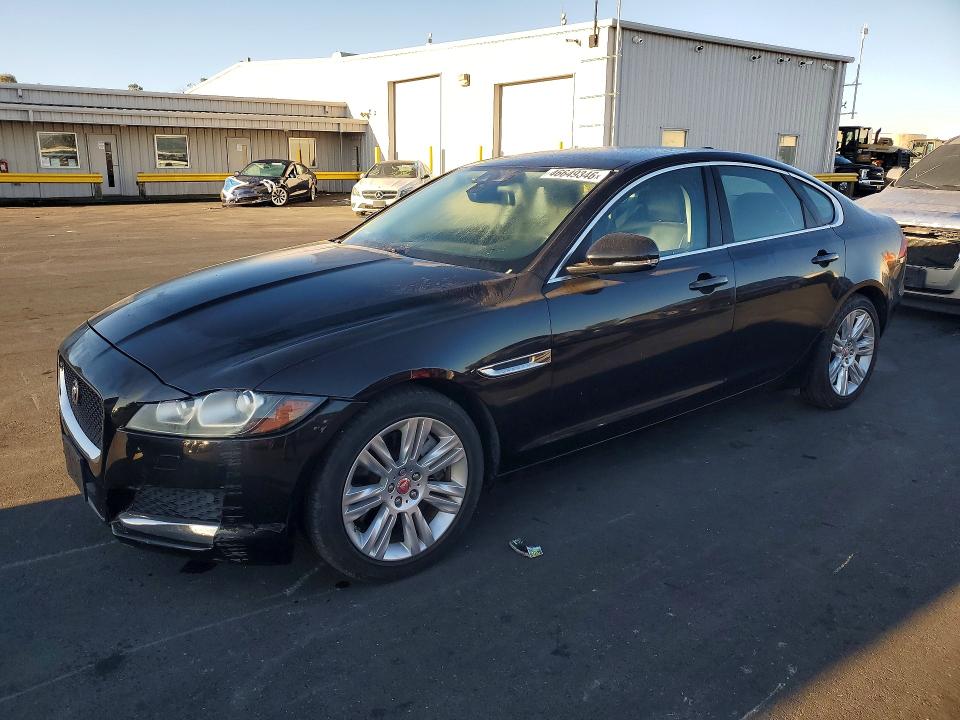 2016 JAGUAR XF — VIN SAJBD4BV1GCY17744