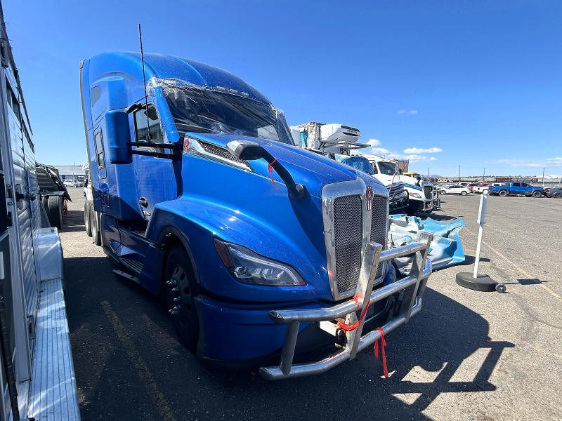 2024 KENWORTH T680 — VIN 1XKYD49X7RJ320538