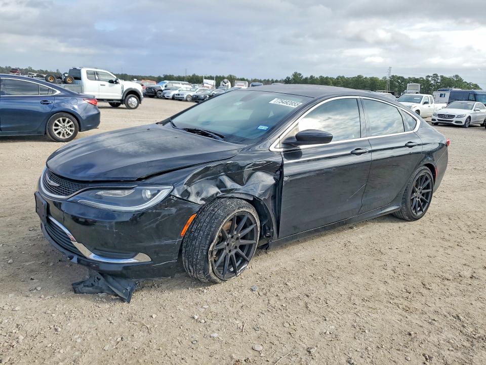 2015 CHRYSLER 200 — VIN 1C3CCCAB7FN690139
