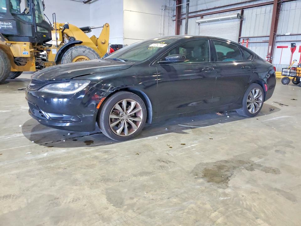 2015 CHRYSLER 200 — VIN 1C3CCCBG9FN581952