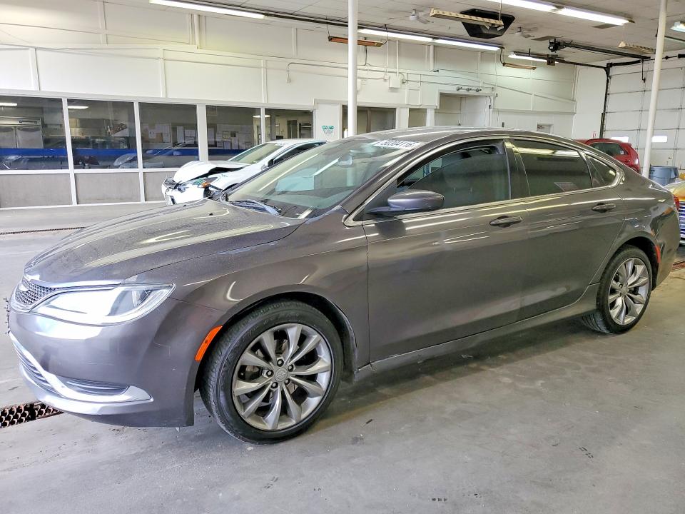 2016 CHRYSLER 200 — VIN 1C3CCCAB3GN103114