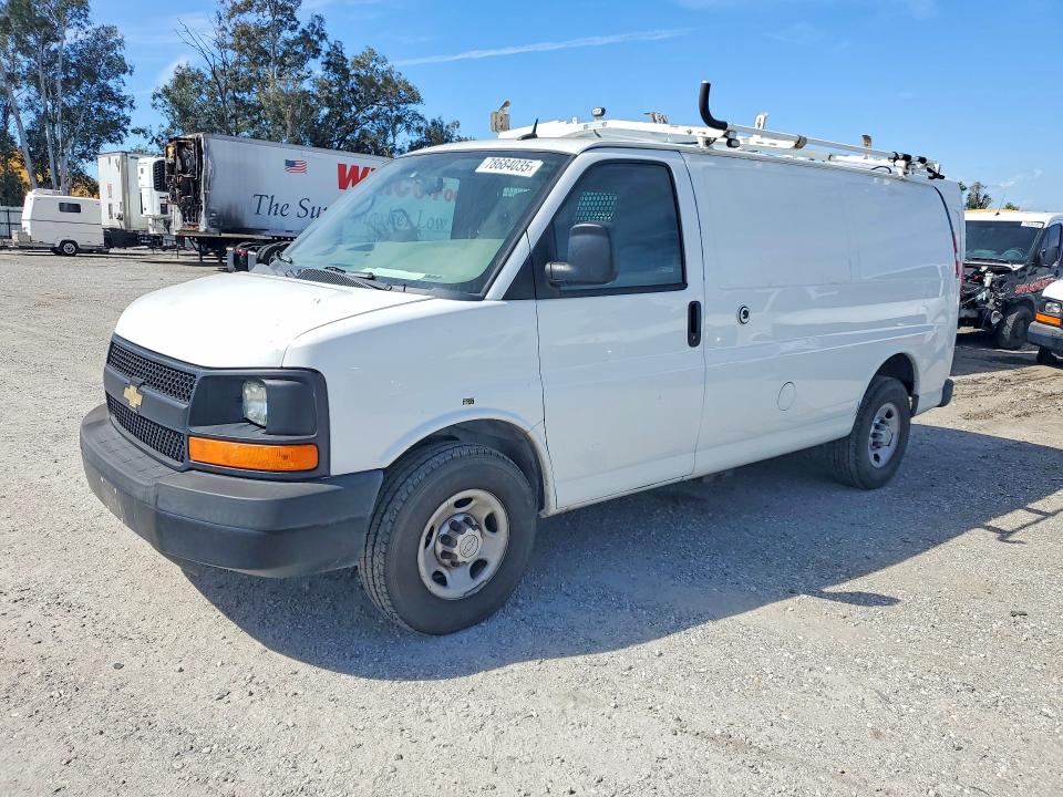 2015 CHEVROLET EXPRESS G2500 — VIN 1GCWGFCF7F1233594