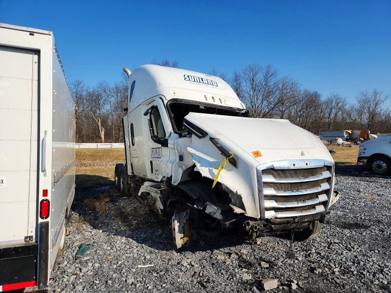 2021 FREIGHTLINER CASCADIA 126 — VIN 1FUJHHDR6MLMK0699