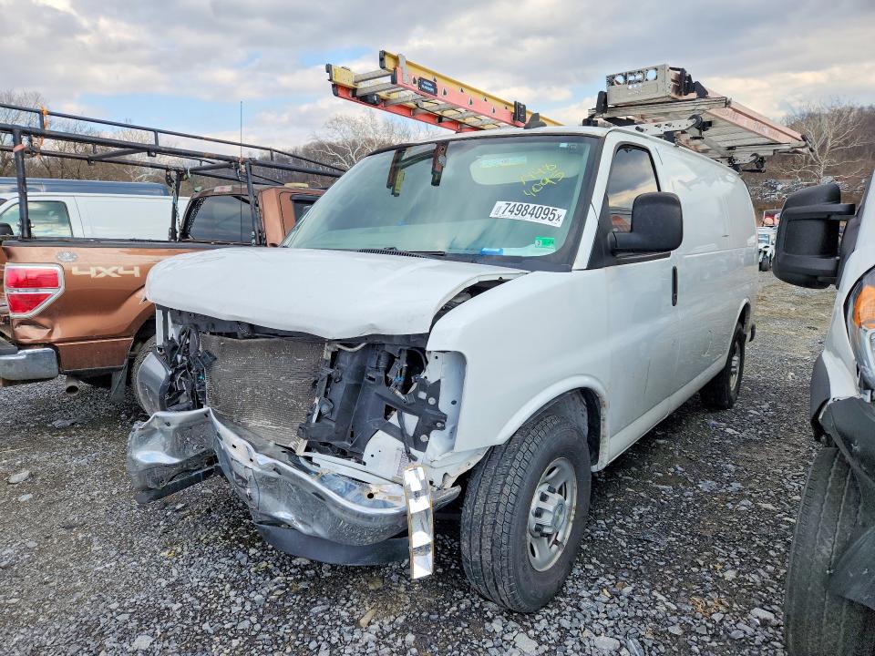 2022 CHEVROLET EXPRESS G2500 — VIN 1GCWGAFP9N1198644