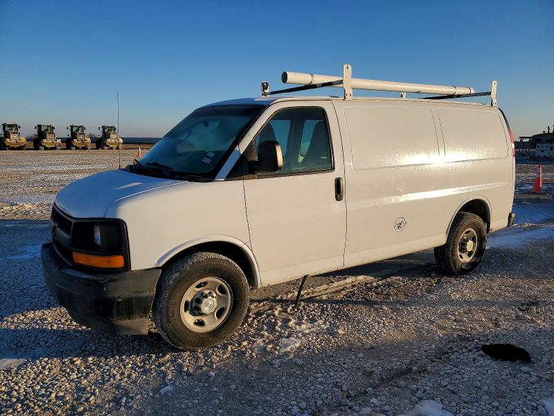 2017 CHEVROLET EXPRESS G2500 — VIN 1GCWGAFG2H1135227
