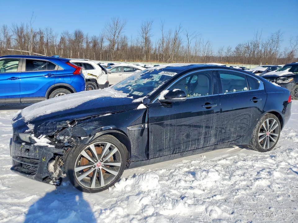 2018 JAGUAR XE — VIN SAJAK4FX9JCP28380