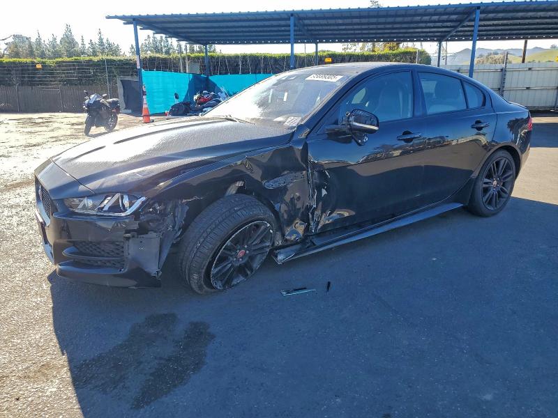 2018 JAGUAR XE — VIN SAJAF4FXXJCP26268
