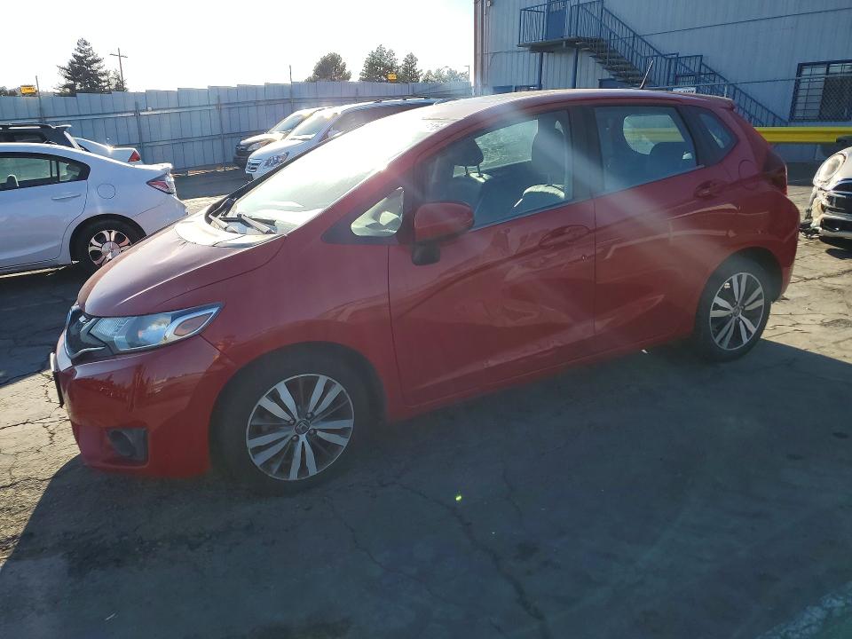 2015 HONDA FIT — VIN 3HGGK5H86FM732818