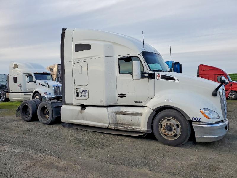 2022 KENWORTH T680 — VIN 1XKYDP9X4NJ462731