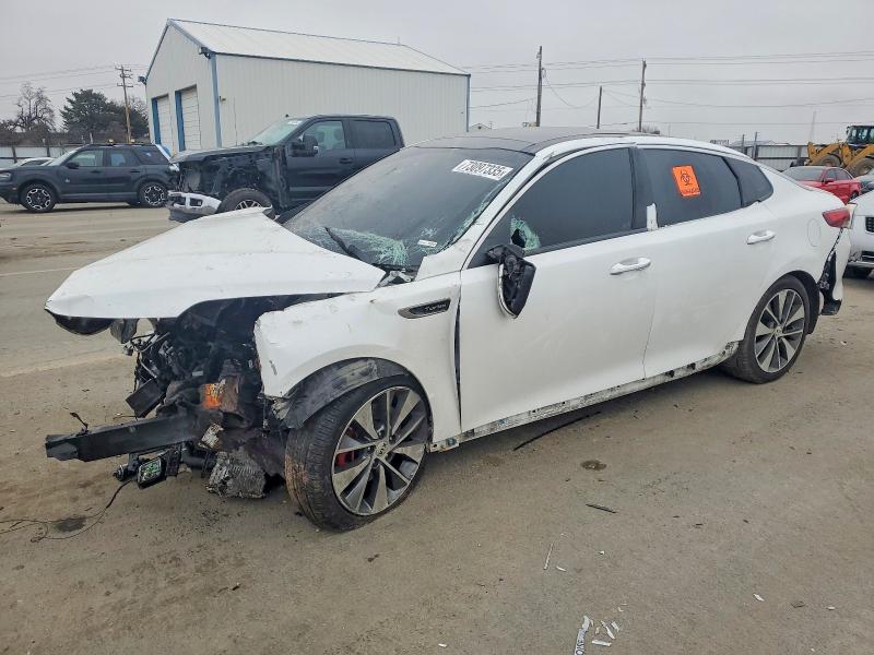 2016 KIA OPTIMA — VIN 5XXGW4L28GG085664