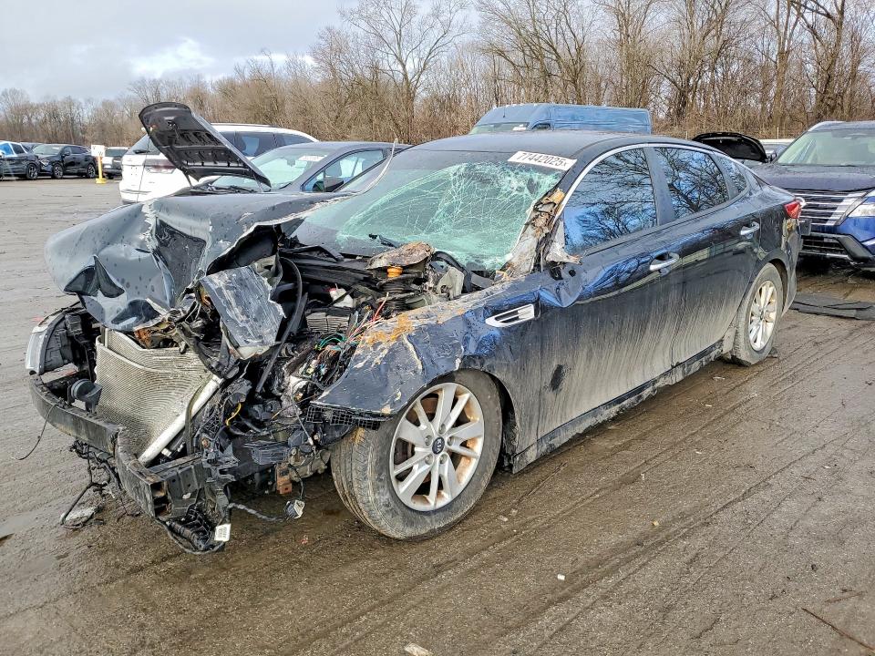 2017 KIA OPTIMA — VIN 5XXGT4L31HG178366