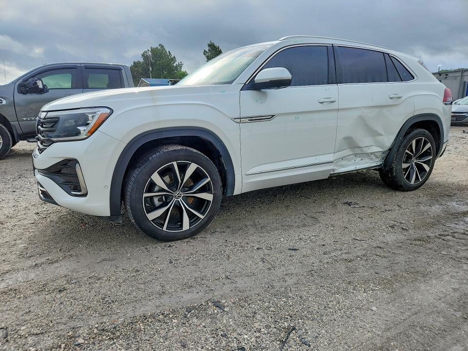 2024 VOLKSWAGEN ATLAS CROSS SPORT — VIN 1V2FE2CA1RC243094