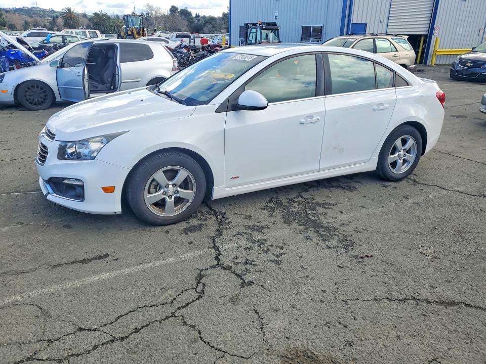 2015 CHEVROLET CRUZE — VIN 1G1PC5SBXF7265650