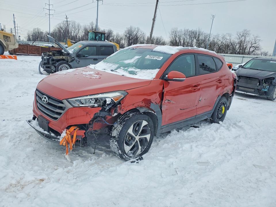 2016 HYUNDAI TUCSON — VIN KM8J33A22GU046067