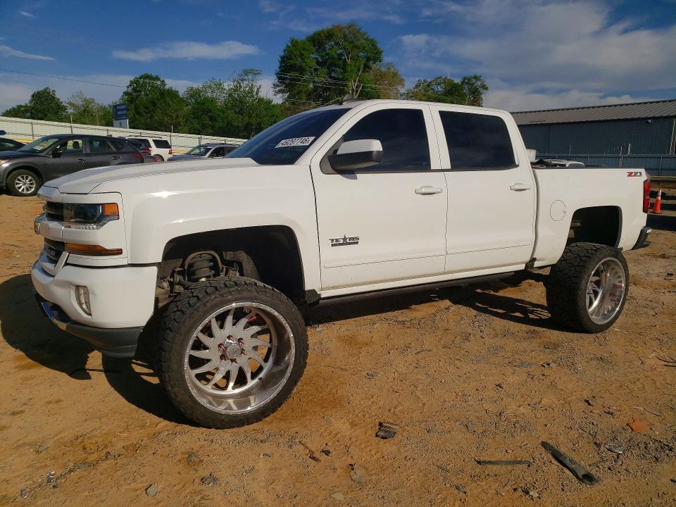 2016 CHEVROLET SILVERADO — VIN 3GCUKREC1GG334630