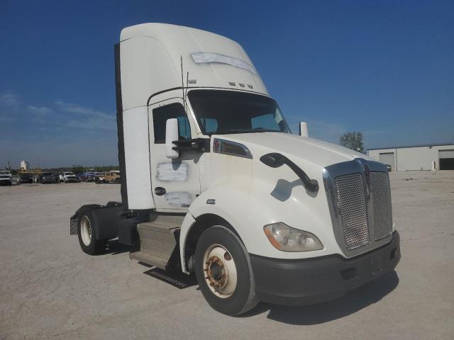 2017 KENWORTH T680 — VIN 1XKYAP8X6HJ171713