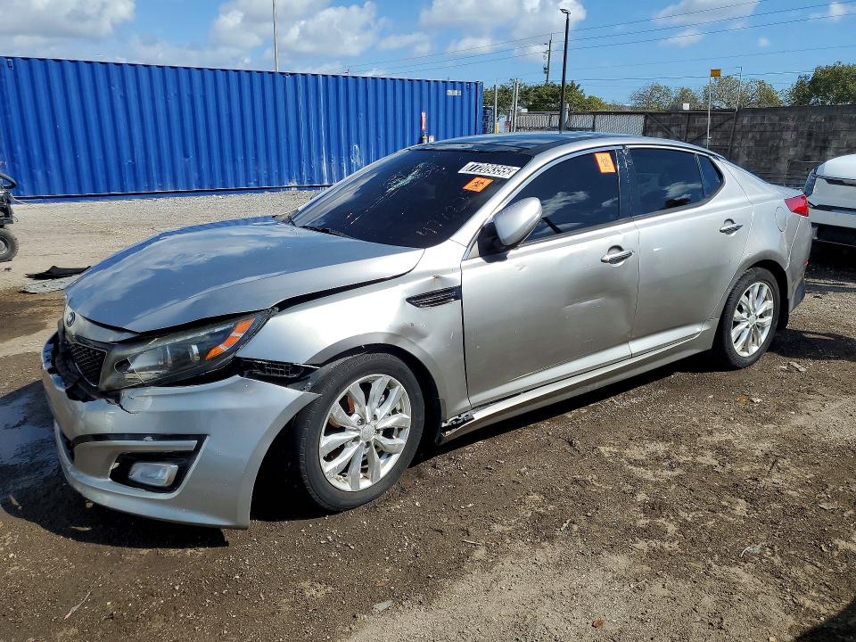 2015 KIA OPTIMA — VIN 5XXGN4A70FG472239