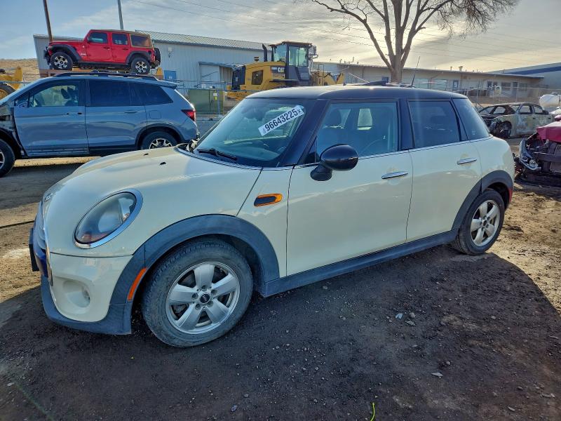 2015 MINI COOPER — VIN WMWXS5C52FT837589