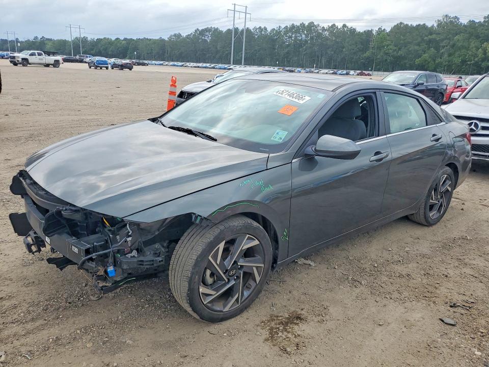 2024 HYUNDAI ELANTRA — VIN KMHLS4DG5RU730932