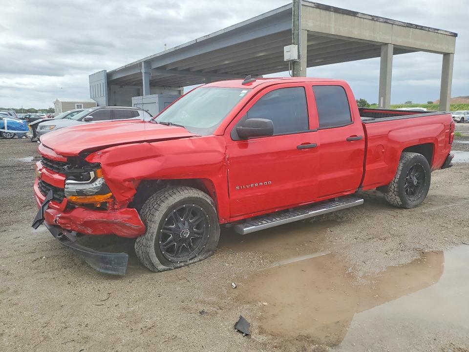 2018 CHEVROLET SILVERADO — VIN 1GCRCPEC9JZ333062