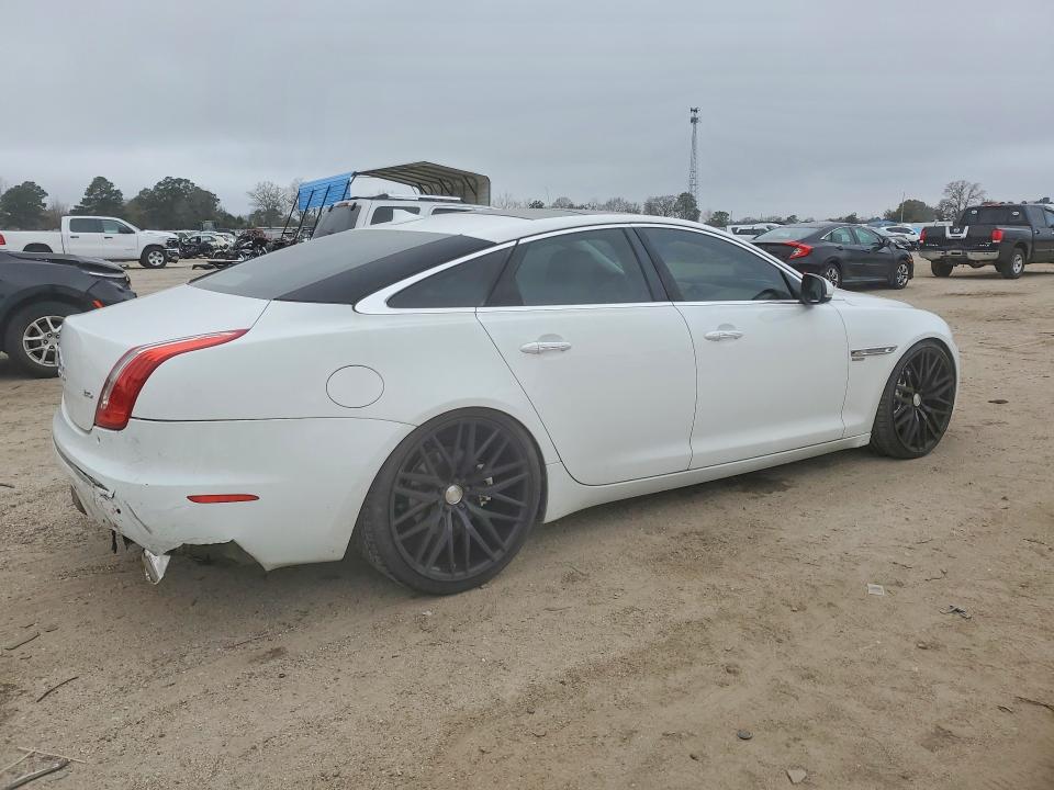 SAJWA1CZXF8V81008