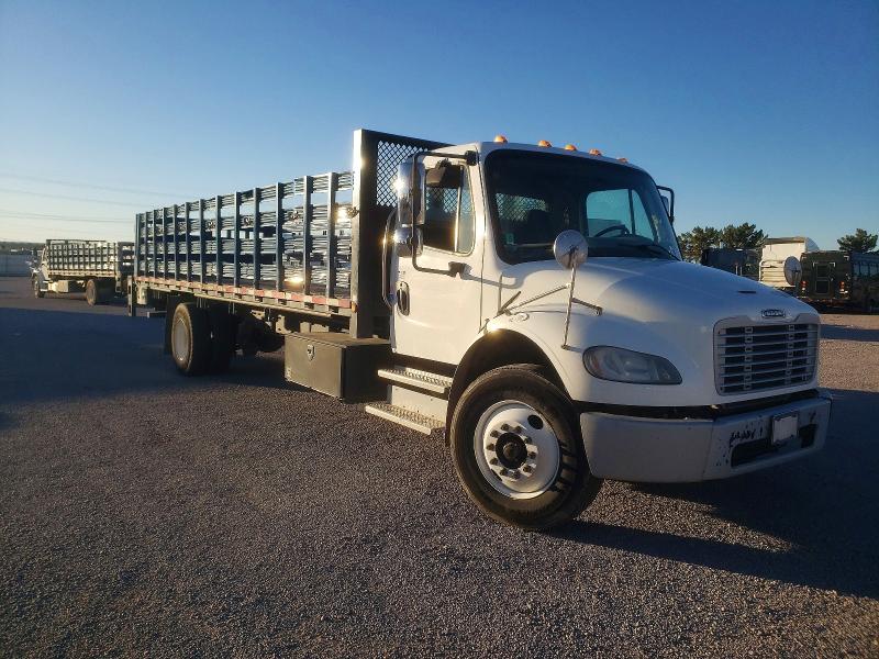 2016 FREIGHTLINER M2 106 MED — VIN 1FVACXDT8GHHH9011