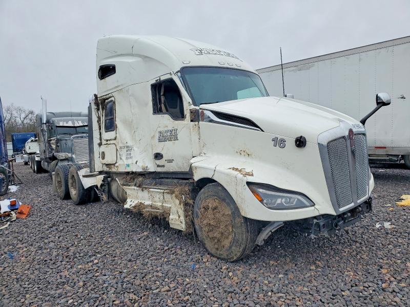 2023 KENWORTH T680 — VIN 1XKYD49X7PJ126038