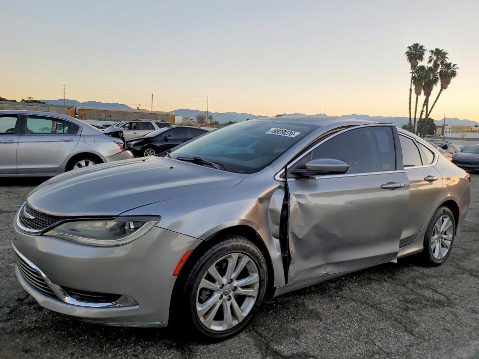 2016 CHRYSLER 200 — VIN 1C3CCCAB5GN164710