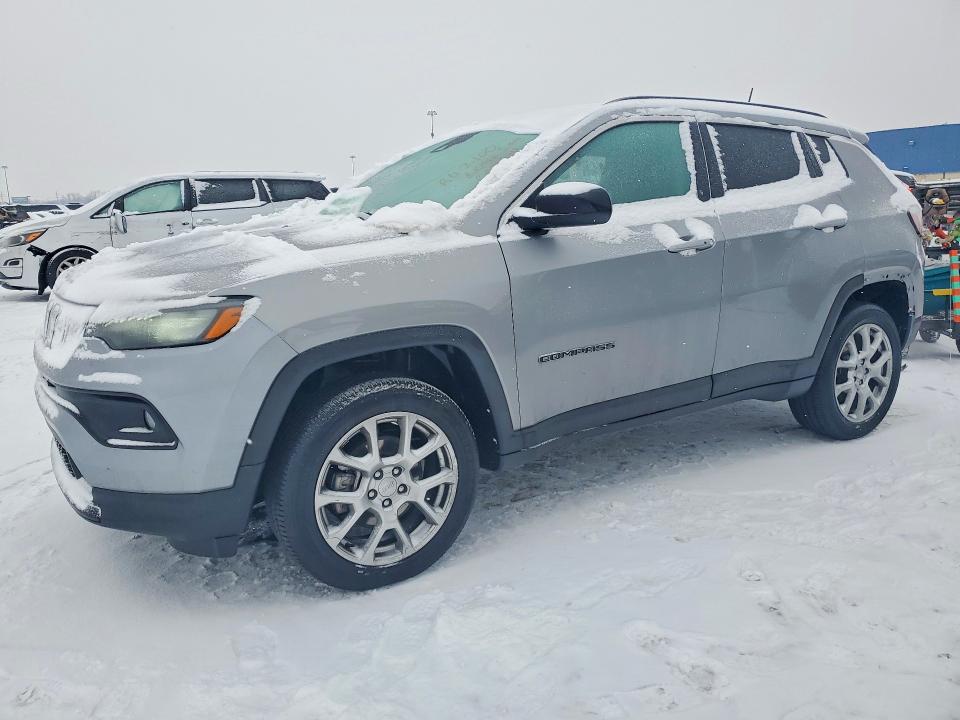 2022 JEEP COMPASS — VIN 3C4NJDFB3NT208046