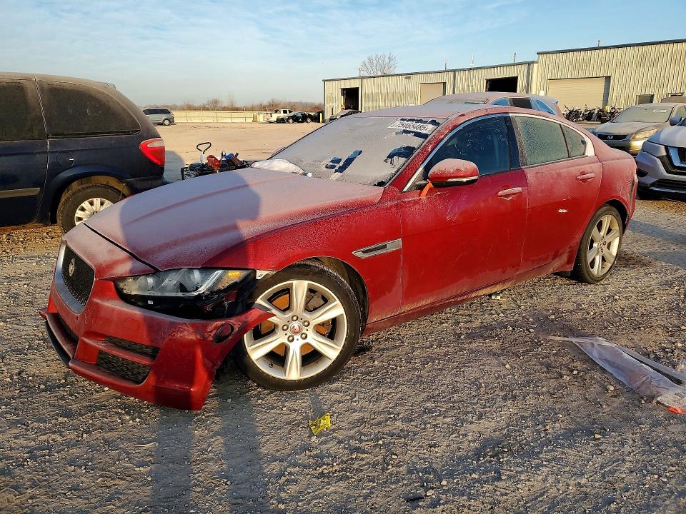 2017 JAGUAR XE — VIN SAJAD4BG5HA947181