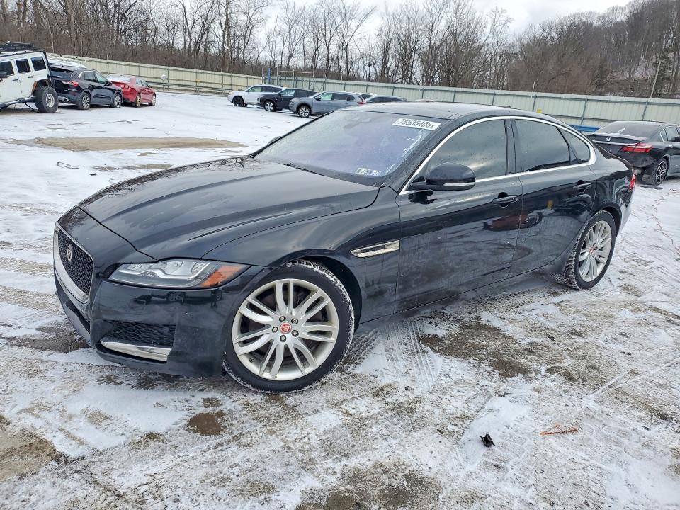 2017 JAGUAR XF — VIN SAJBK4BV8HCY28070