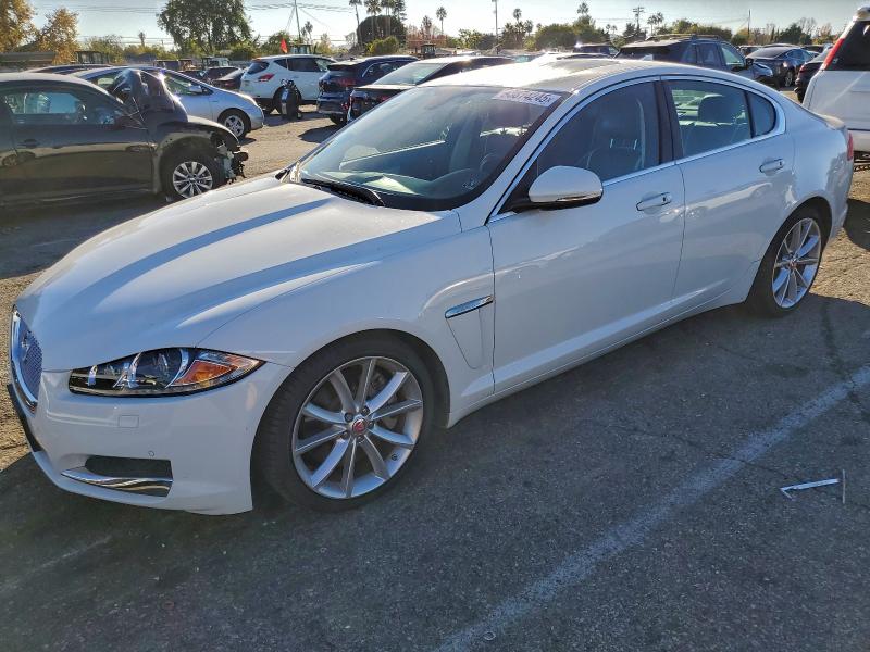 2015 JAGUAR XF — VIN SAJWA0F75F8U87008