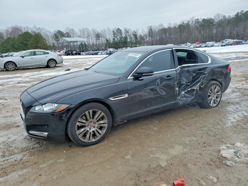 2016 JAGUAR XF — VIN SAJBJ4BV6GCY22074