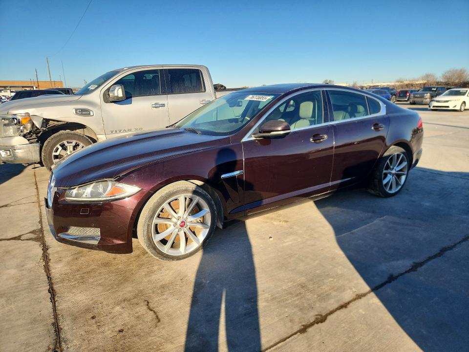 2015 JAGUAR XF — VIN SAJWA0F75F8U65820