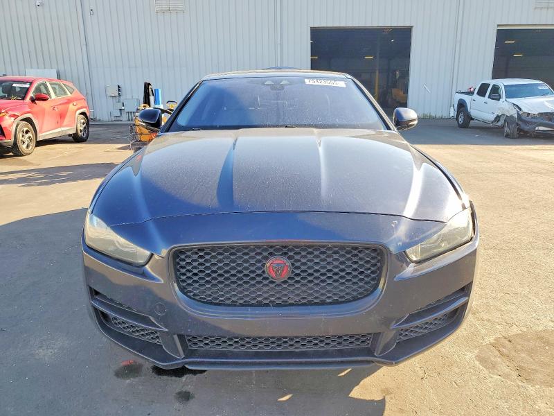 SAJAD4FX7JCP34401