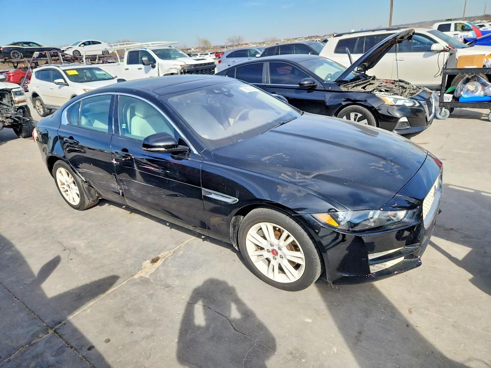 SAJAD4FX4JCP41497