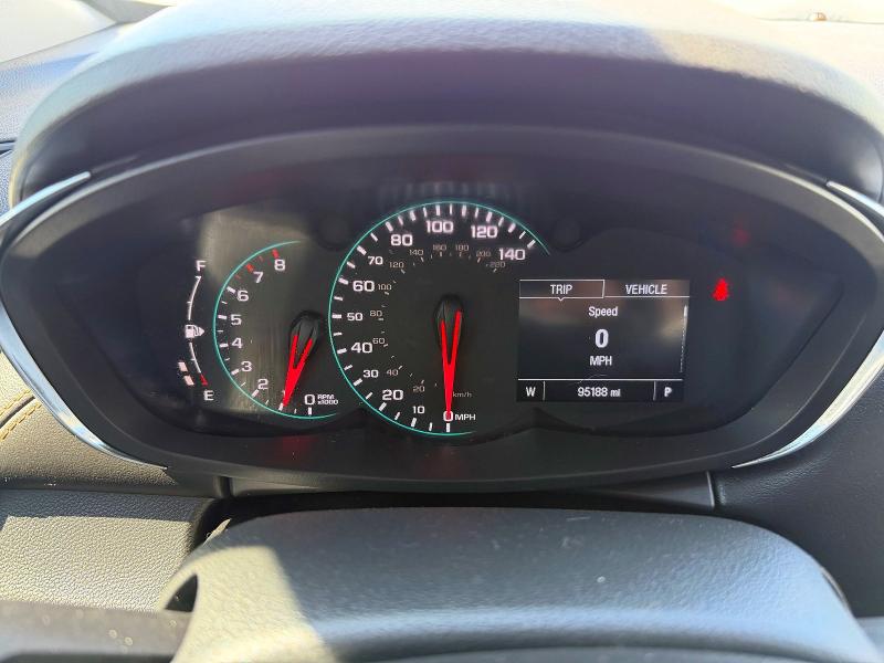 KL7CJKSB3MB302927