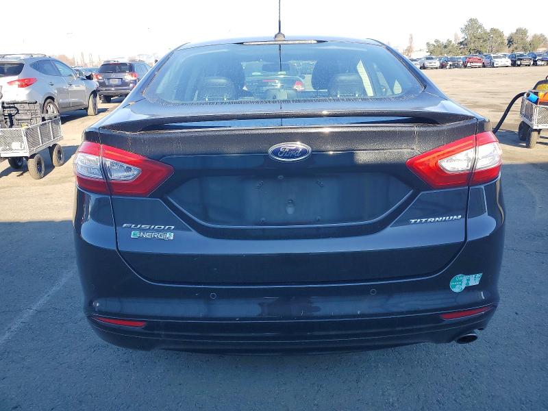 3FA6P0SU1ER383224