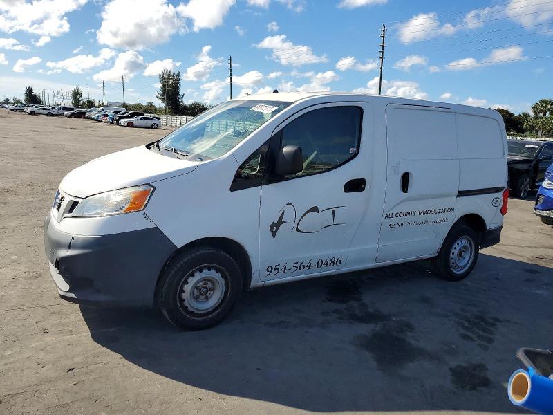 2016 NISSAN NV200 — VIN 3N6CM0KN8GK699405