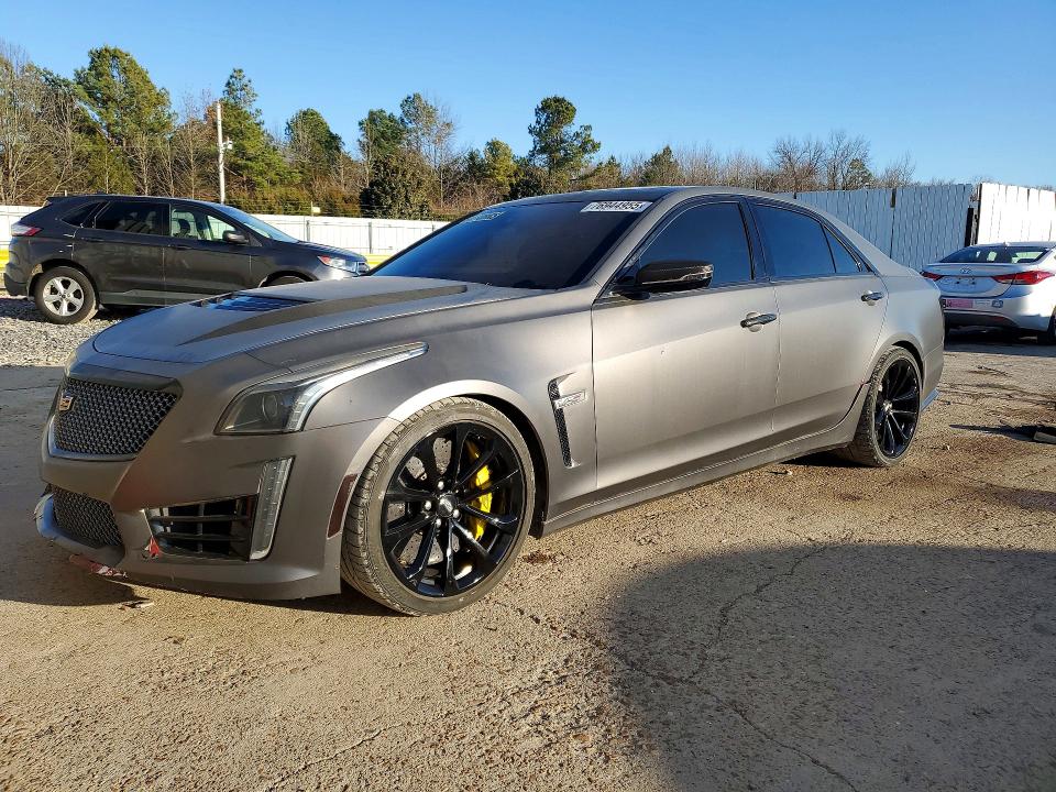 2016 CADILLAC CTS-V — VIN 1G6A15S6XG0143552