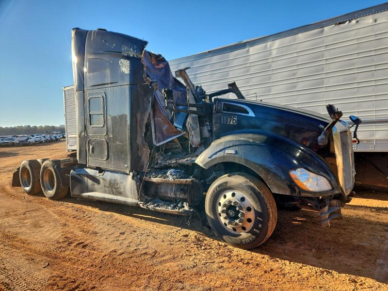 2018 KENWORTH T680 — VIN 1XKYDP9X8JJ218106